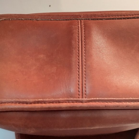 Vintage Coach Leather Flap Crossbody Bag 1999 - Picture 7 of 7